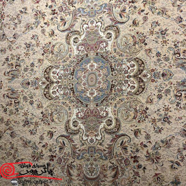 فرش ماشینی خاطره کویر کاشان طرح تبریز کرم صدفی04