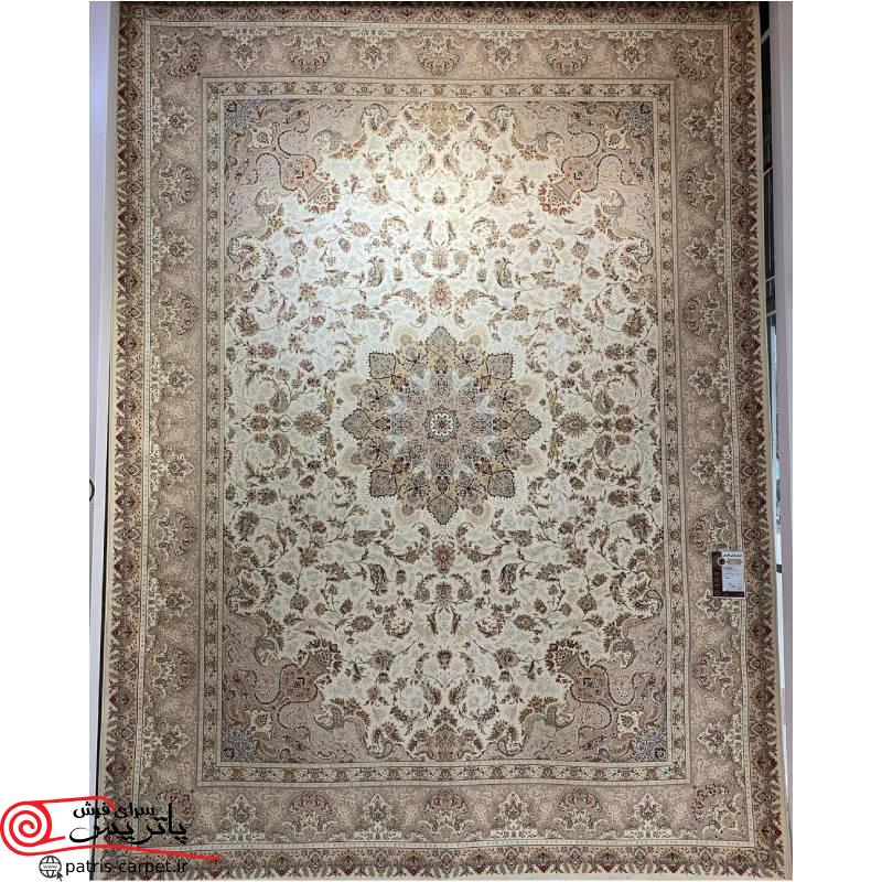 01 ارغوان کرم سفید