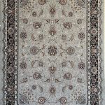 فرش ماشینی پاتریس-طرح آوینا-رنگ فیلی-700شانه-2550 تراکم