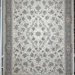 فرش ماشینی پاتریس-طرح 70199-رنگ کرم-700شانه-2550 تراکم